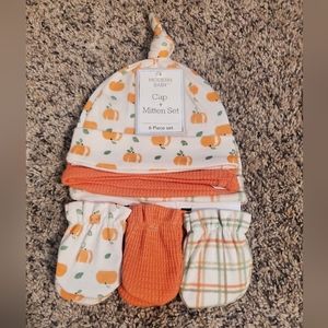 Moder Baby Cap and Mittens